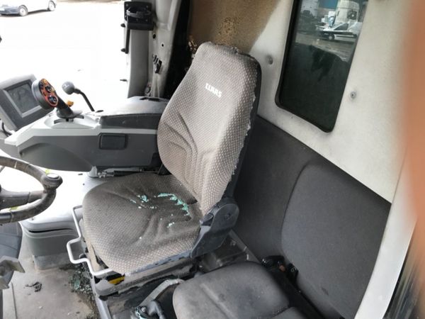 *** CLAAS TUCANO COMBINE  *** 234051060