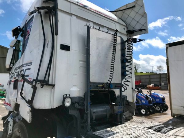 Scania R420 TAG Axle Dc12......parts AND Spares. 234051611