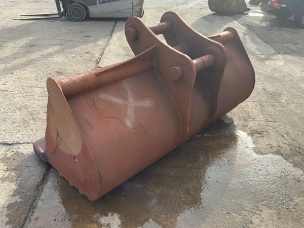 ***  72" GRADING BUCKET.........80mm PINS """ 234147405