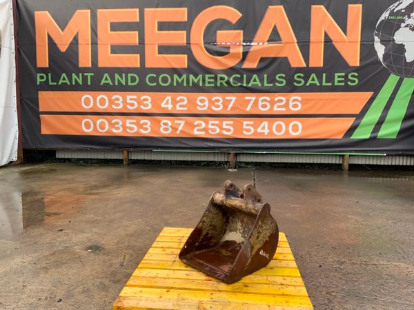 ***18" MINI DIGGER BUCKET....30mm.......#4582/1* 235157776