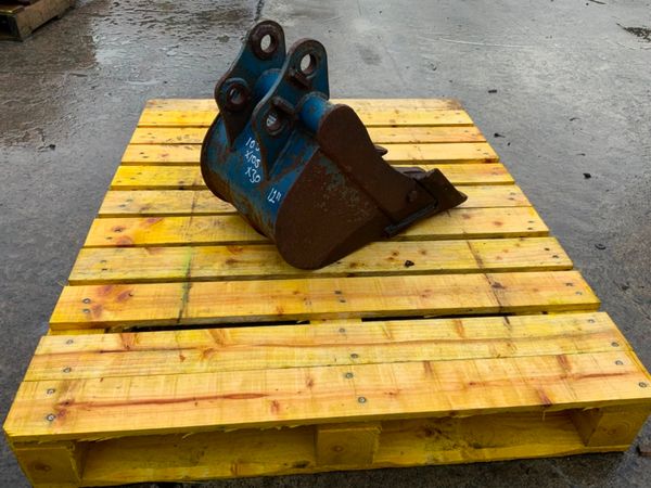 *** 12" MINI DIGGER BUCKET.........30mm PINS *** 235390408