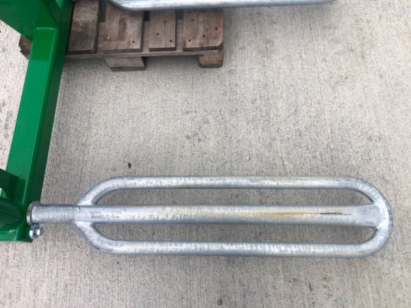 New Cashel Duck Foot Double Bale Stacker 236299378