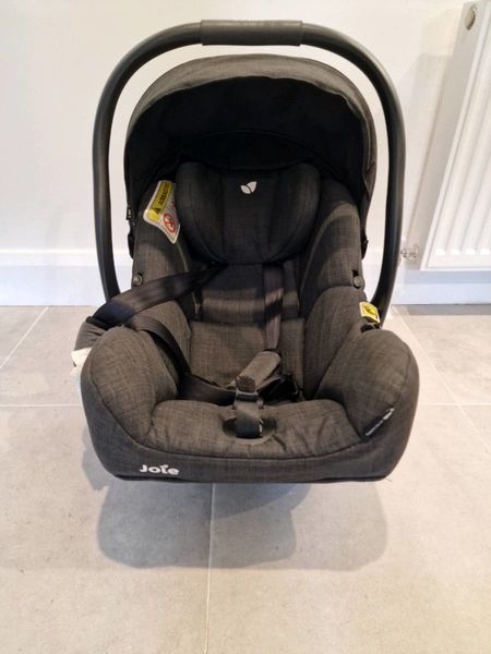 Joie i gemme car seat and isofix base
