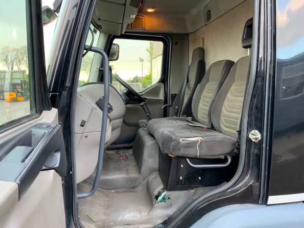 DAF LF LF Parts AND Spares. 239008792