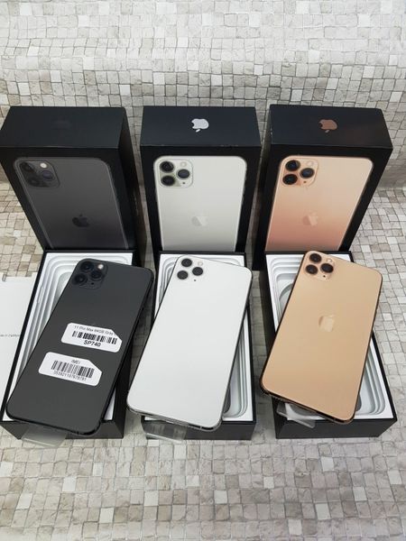 iPhone 11 Pro  Like New 64gb and 256gb
