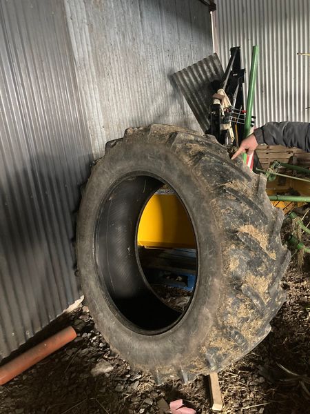 Used Tractor Tyre
