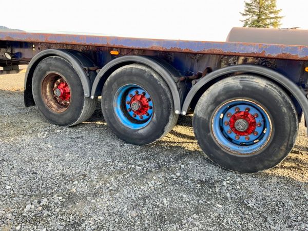 Trailer Trailer 2012 Cartwright TRI Axle.....bpw 239745358