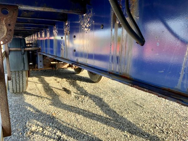 Trailer Trailer 2012 Cartwright TRI Axle.....bpw 239745361
