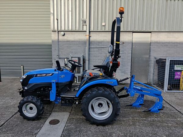 Solis 26 Hydrostatic Tractor with Plough