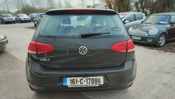 Golf 1.2 2024 tsi trendline