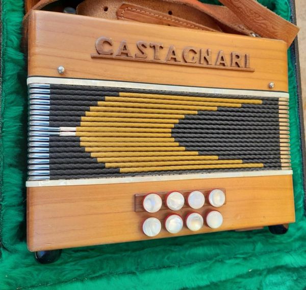 Castagnari Lilly D/G Button Accordion with Hard Case
