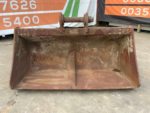 *** 72" GRADING BUCKET....80m PINS *** 230977156