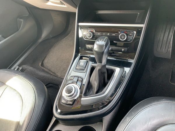 Bmw 2 series automatic 231372199