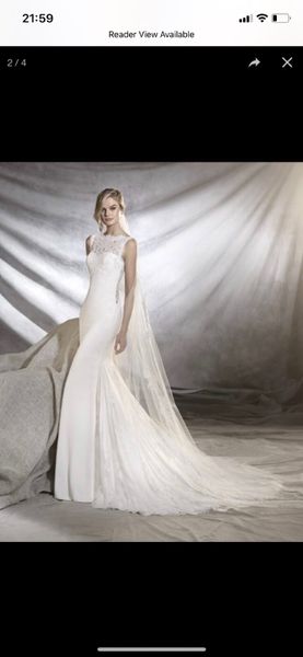 Pronovias Oreste crepe off white fit & flare gown