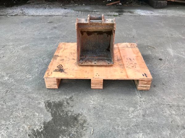 *** 12" MINI DIGGER BUCKET.....25mm PINS ** 232137826
