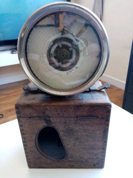 Vintage Racing Pigeon Clock