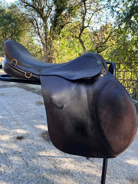 17.5 inch gp saddle