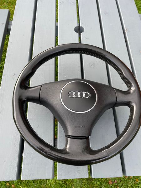 Audi steering wheel