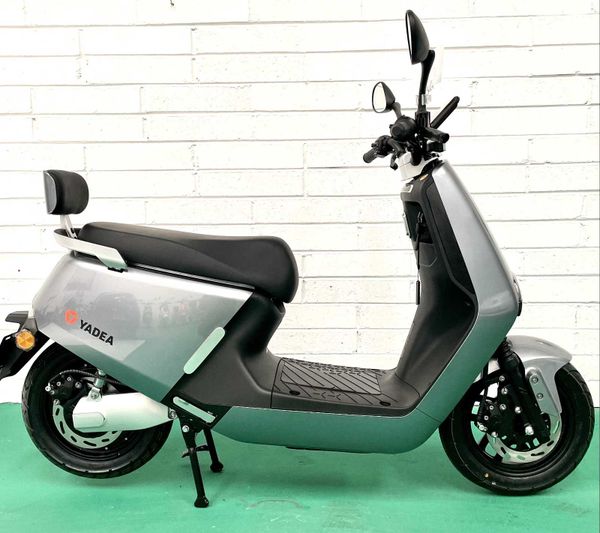 YADEA G5 premium fully electric scooter!