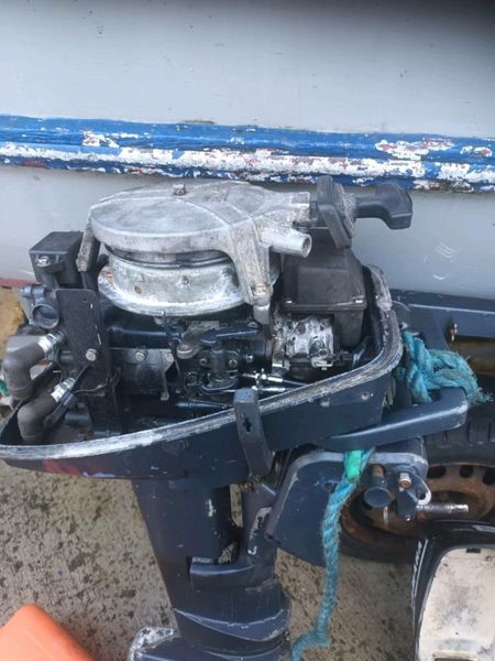 Outboard Engine + Trailer