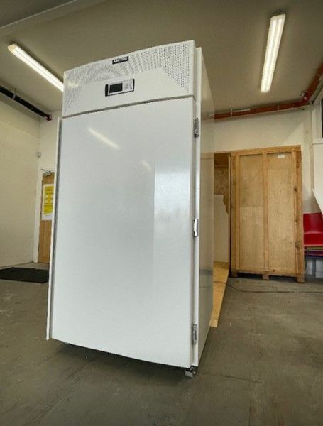 Pharmaceutical Spec Stand Up Freezer -86 Celsius In Stock Now!