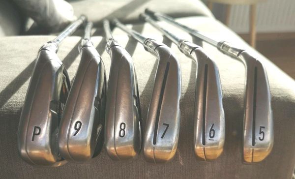 Taylormade M4 irons 5-PW, KBS Max reg shafts