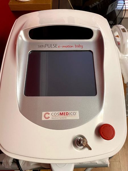 SHR Cosmedico Laser machine for sale
