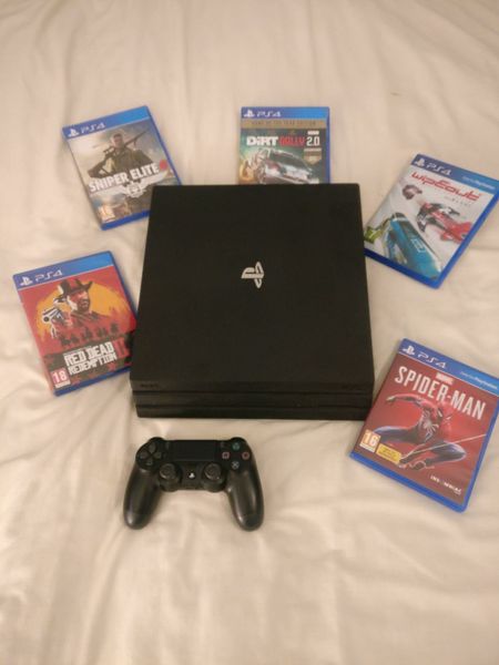 PS4 Pro+ 5 games