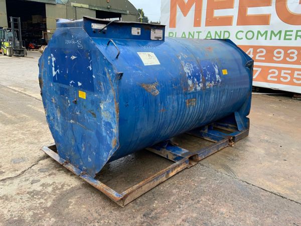 2000LT STATIC BUNDED FUEL BOWSER......1035