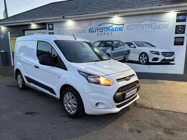 FORD TRANSIT CONNECT LOW KM