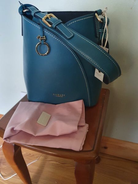 Radley Leather Hand Bag / Gorgeous / Brand New