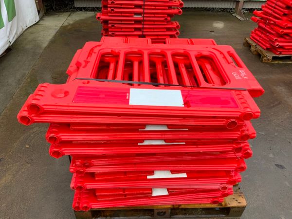 *** PVC PEDESTRIAN SAFETY BARRIERS *** 248451895