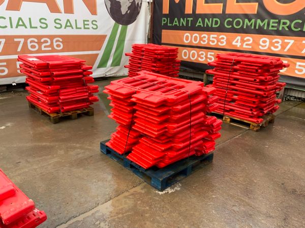 *** PVC PEDESTRIAN SAFETY BARRIERS *** 248451893