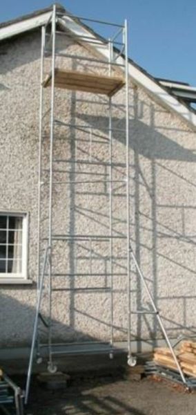 Light weight scaffold tower DIY