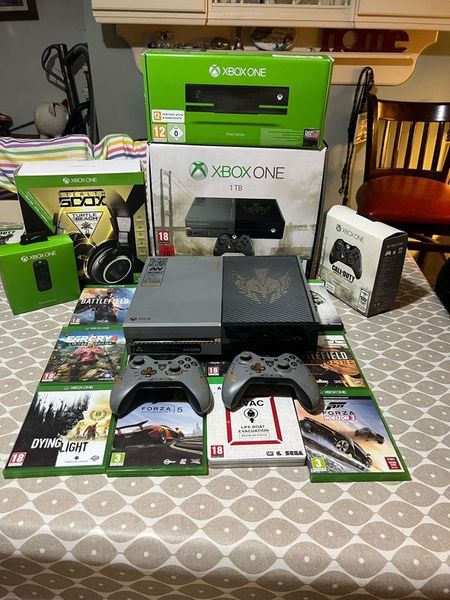 Xbox One Call of Duty Limited Edition for sale in Co. Offaly for €370