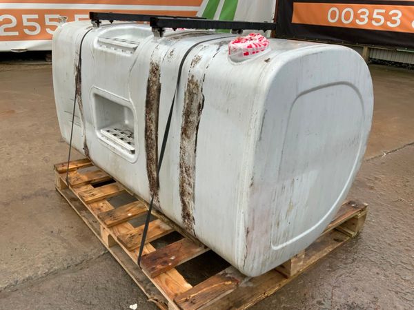 Volvo FH13 Version 3 Diesel Tank..long Wheel Base. 249875979