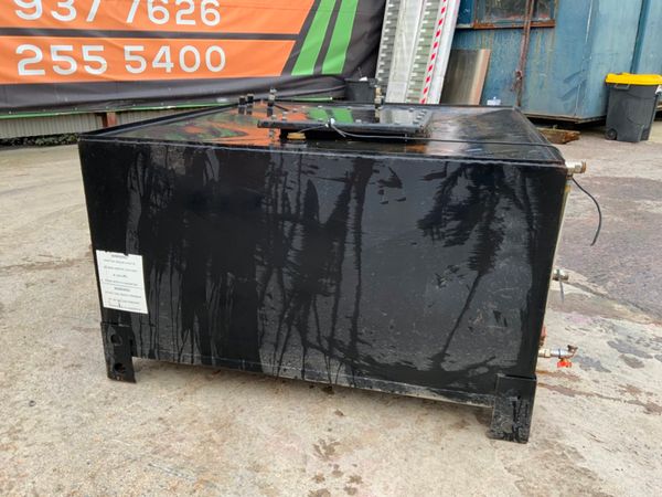 1200 litre...FUEL BOWSER / STORAGE CUBE .......630 240272424