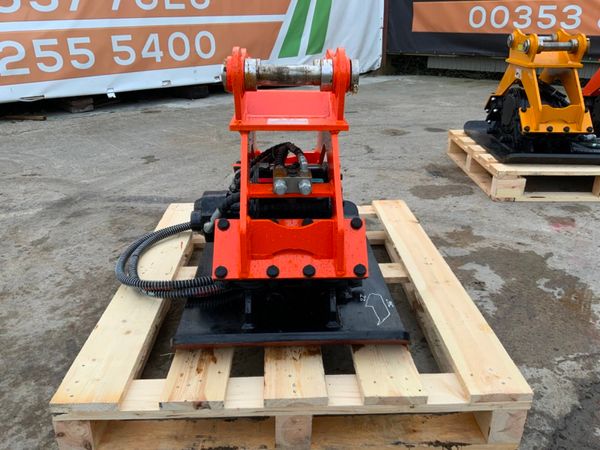 BLK WACKER / COMPACTION PLATE......45MM PINS 240307337