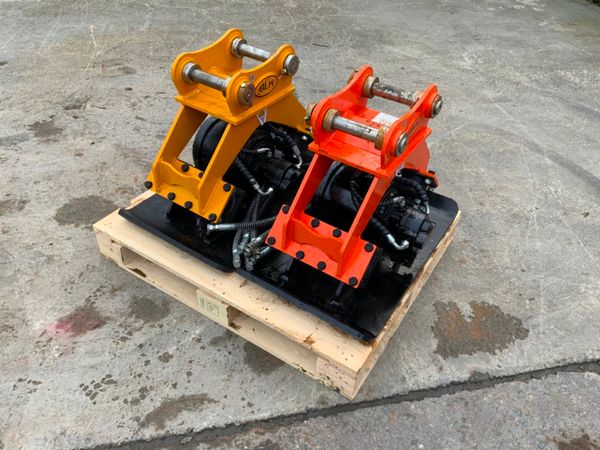BLK WACKER / COMPACTION PLATE......45MM PINS 240307333