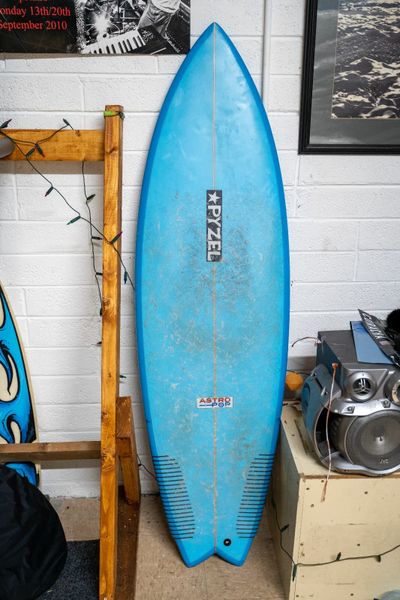Surfboard  Pyzel Astro Pop, Fourth Charge, Clayton