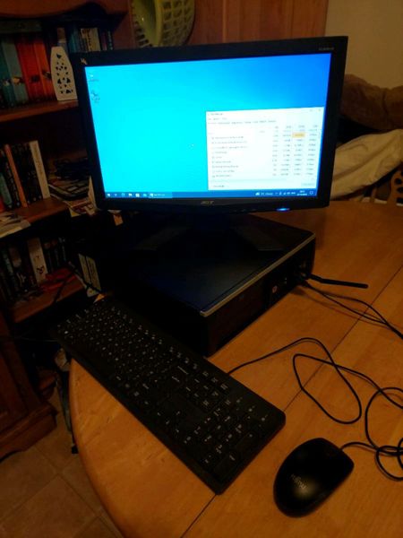HP Compaq Core i5 Desktop PC with Monitor