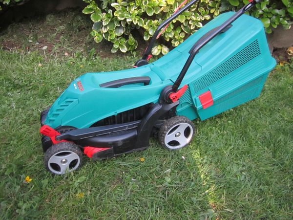 Bosch lawn best sale mower electric