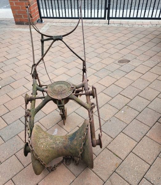 old bird baths 1 All Sections Ad For Sale in Ireland DoneDeal