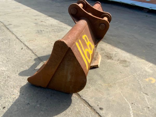 84" TIGHE GRADING BUCKET...80mm PINS......16B. 255764997