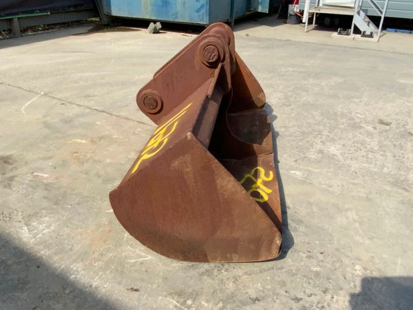 72" GRADING BUCKET....80mm PINS......1672. 255762808