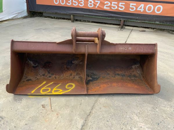 84" SCOTT GRADING BUCKET....80mm PINS....1669. 255776085
