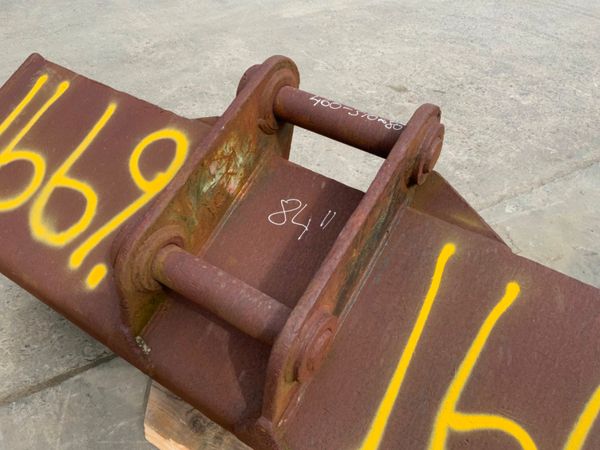 84" SCOTT GRADING BUCKET....80mm PINS....1669. 255776081
