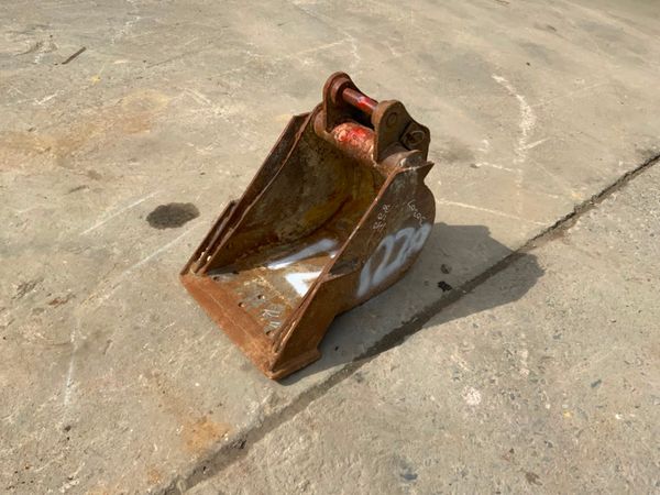 12" MINI DIGGER BUCKET.......30mm PINS.....1220/3 256449901
