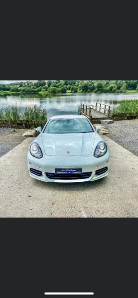 Stunning porsche panamera hybrid 256541837
