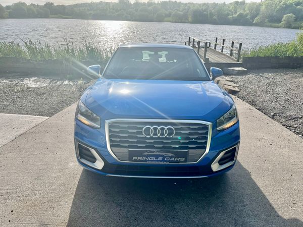 Showroom condition Audi q2 diesel automatic 256807548